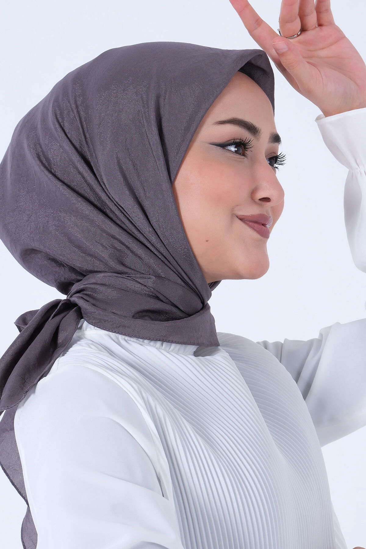 Koyu Füme Brisa Vual Eşarp - 5