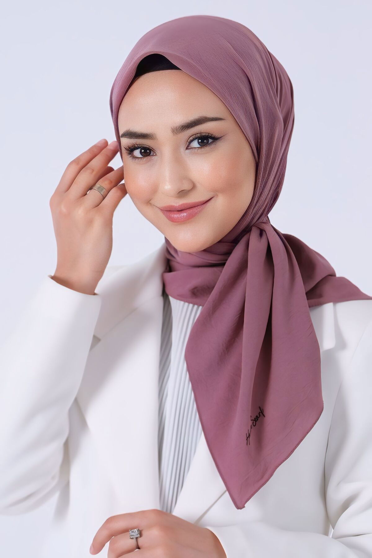 Koyu Lavanta Asya Eşarp