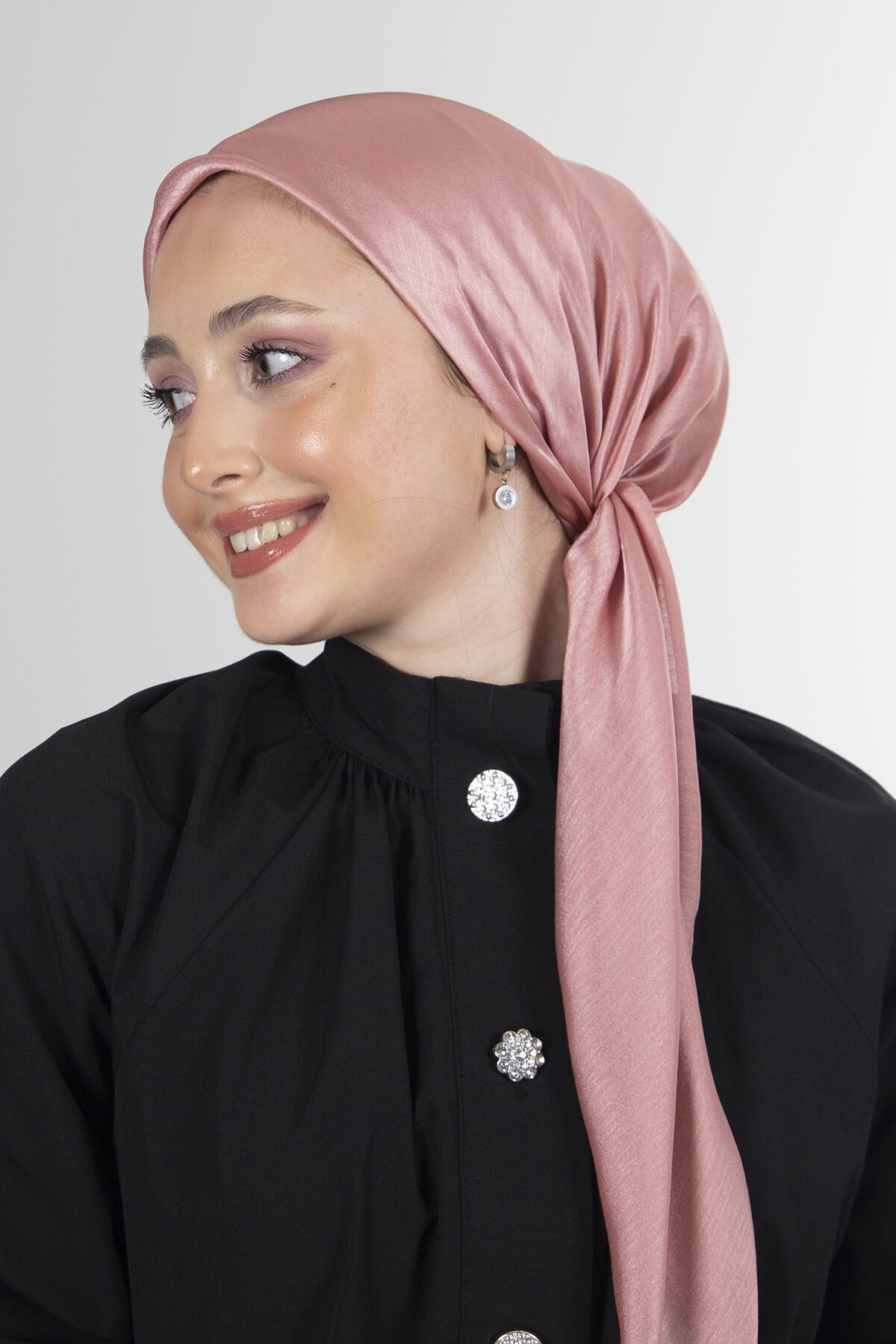 Koyu Pudra Janjan Eşarp