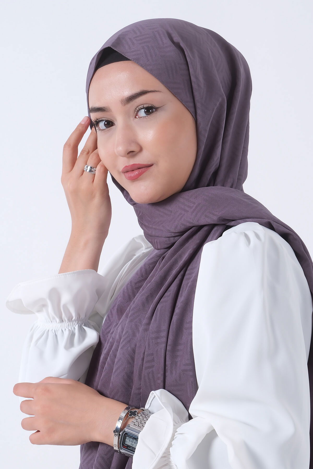 V-10 Eylül Jakar Şal