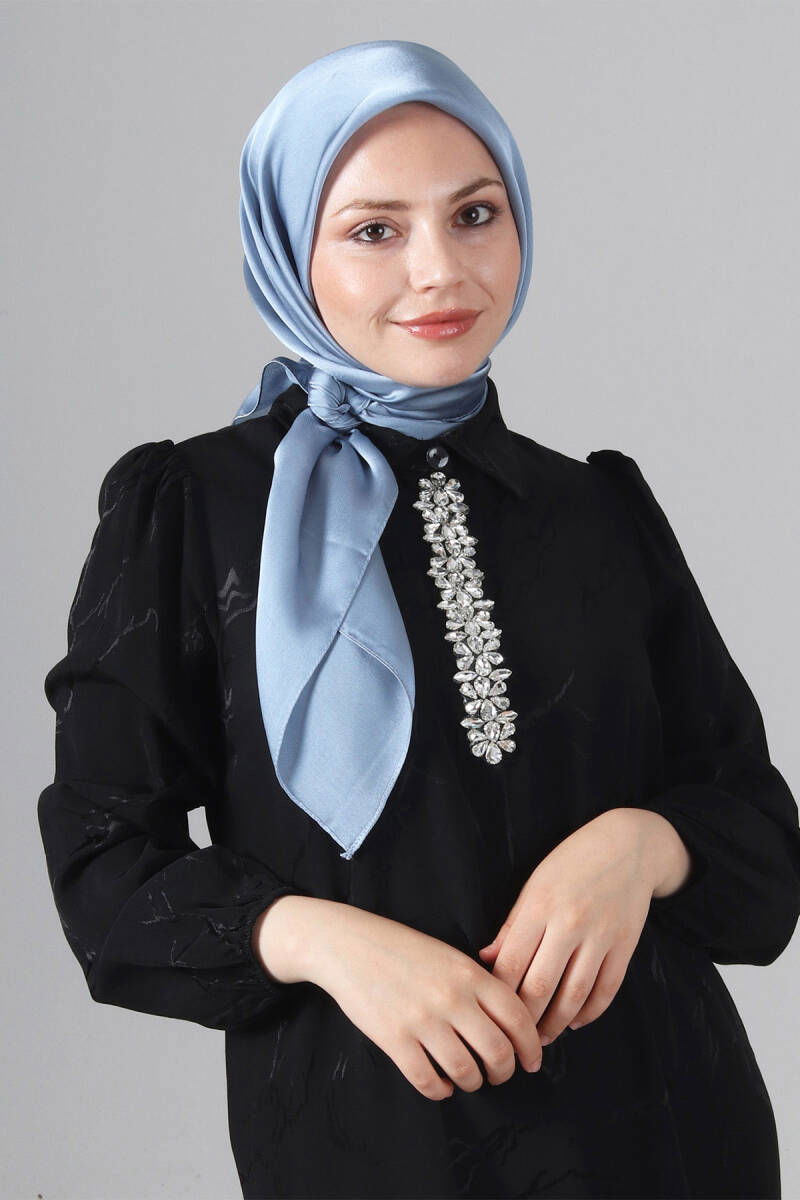 V-11 Como Saten Eşarp - harem