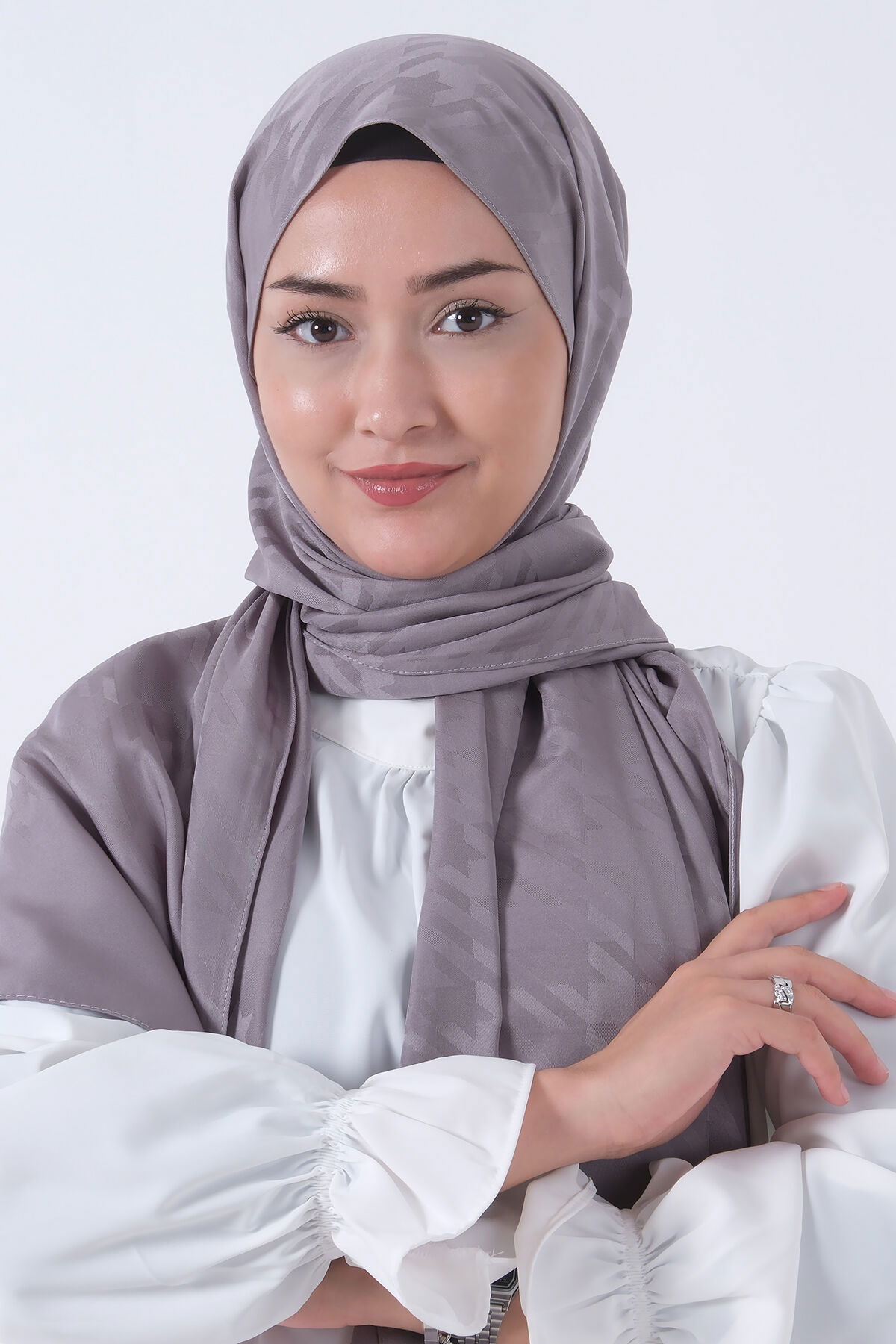 V-11 Miray Jakar Şal