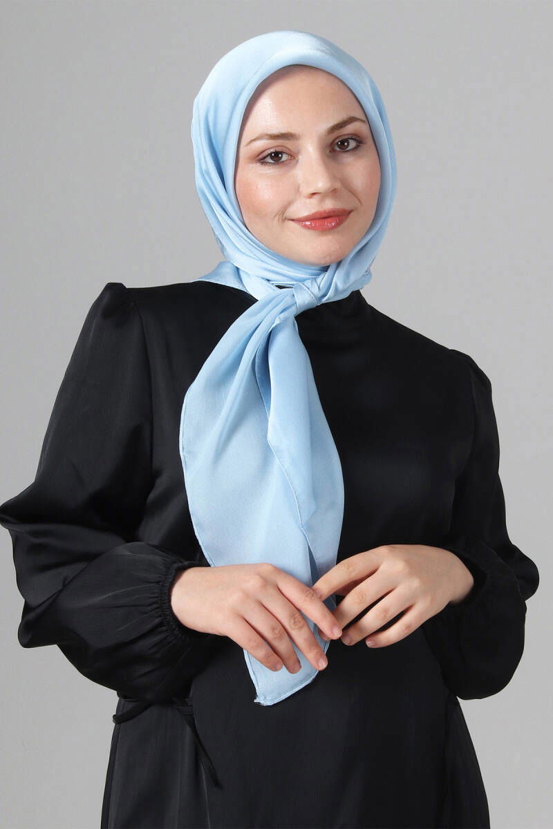 V-13 Como Saten Eşarp - harem