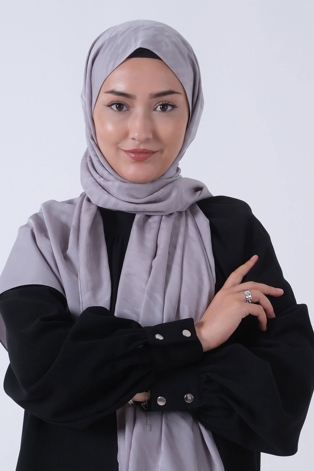 V-13 Miray Jakar Şal