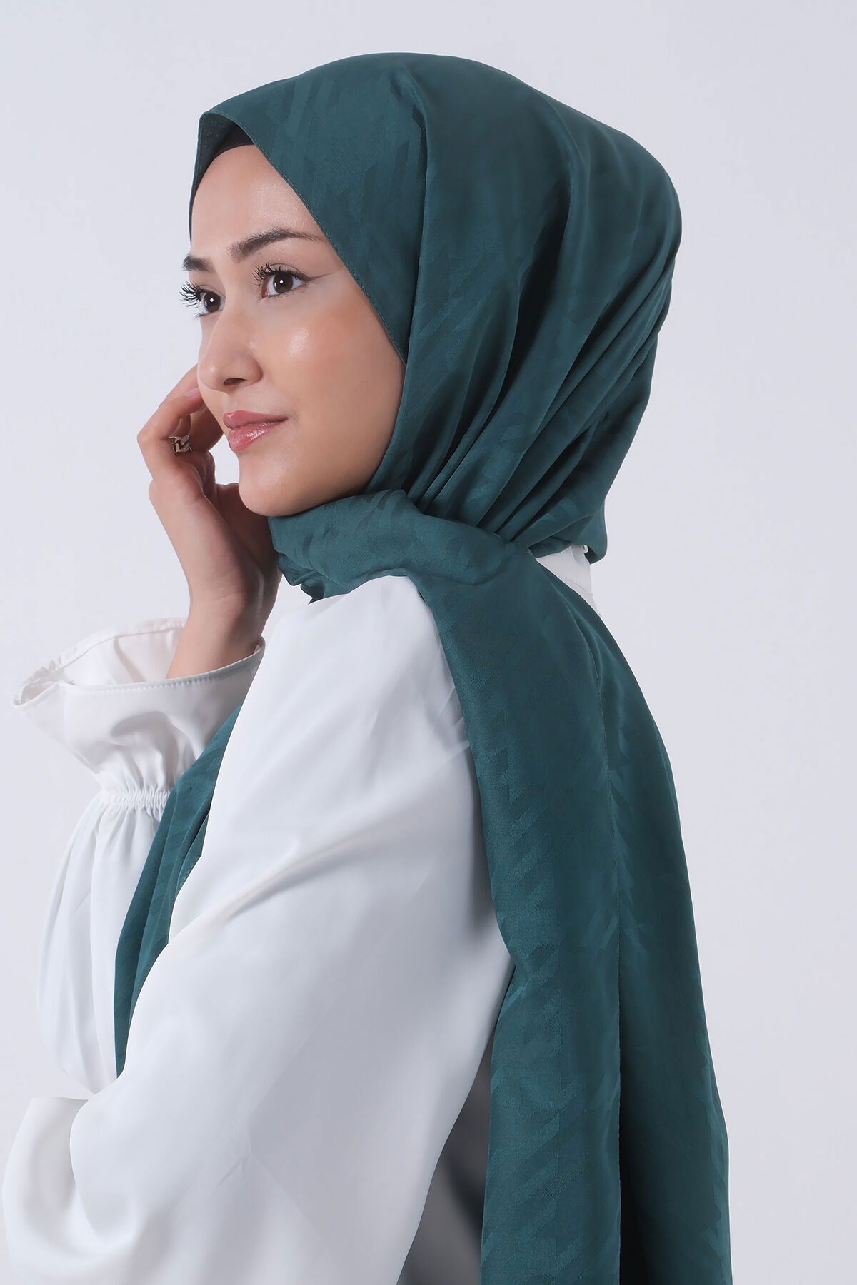 V-14 Miray Jakar Şal