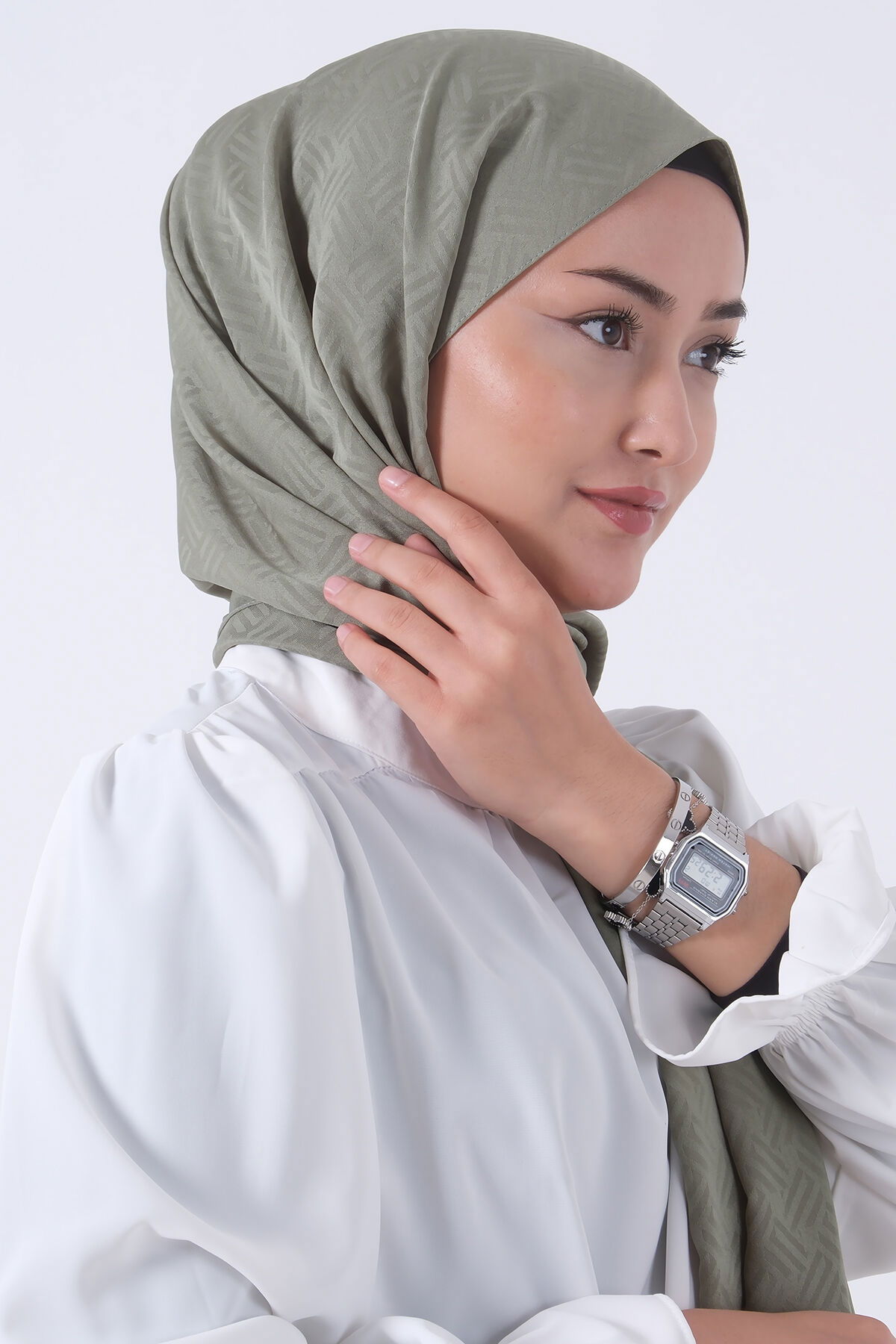 V-16 Eylül Jakar Şal