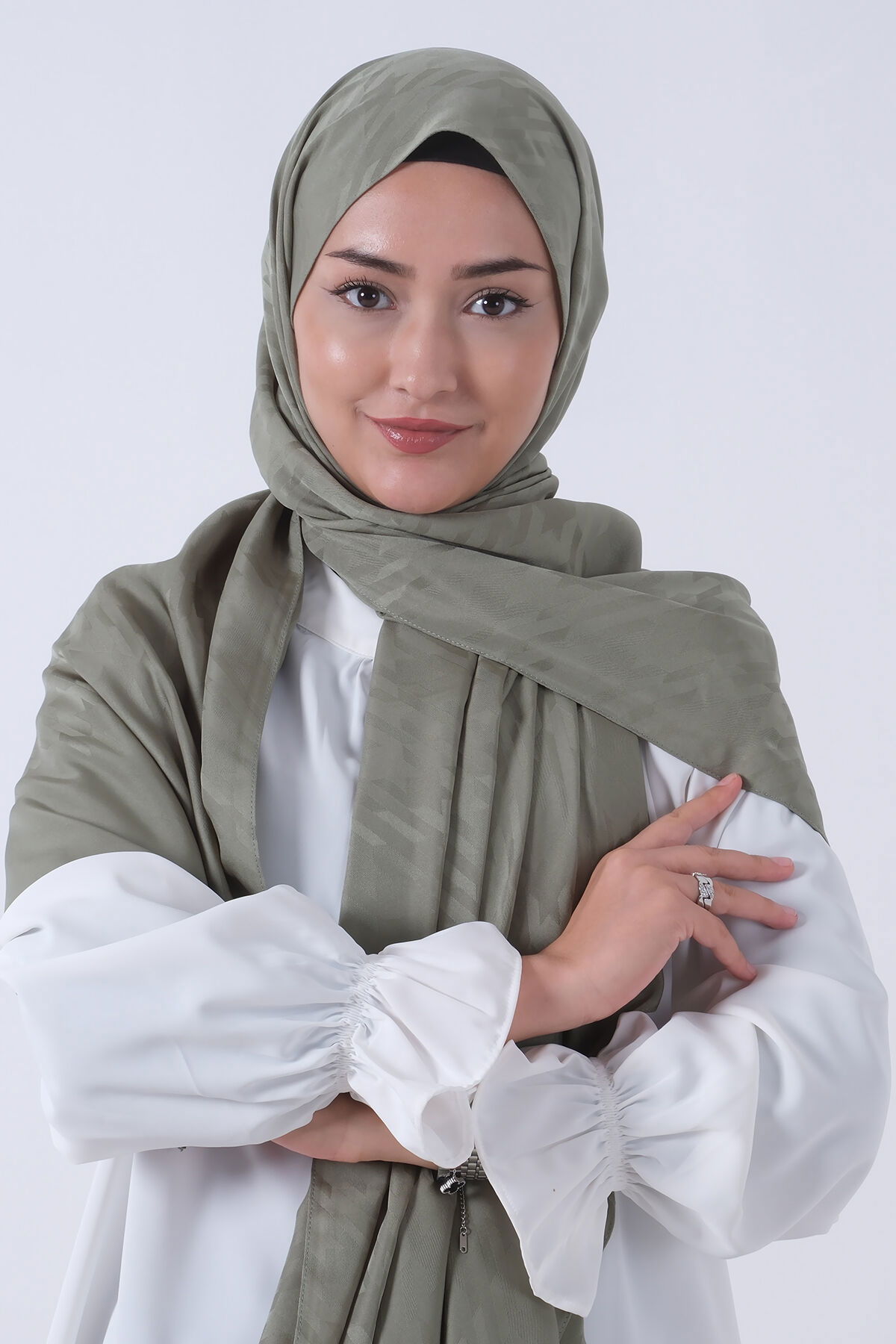 V-16 Miray Jakar Şal