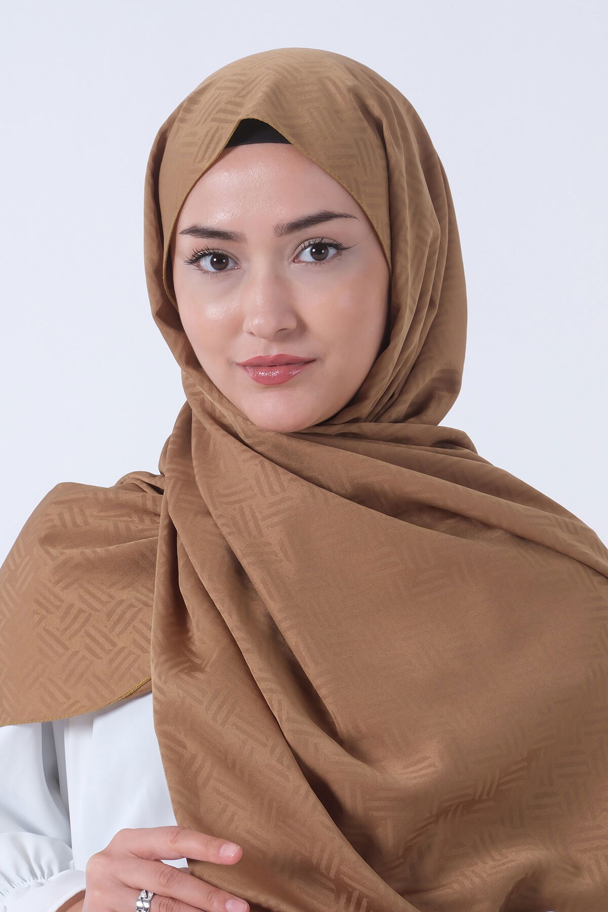 V-17 Eylül Jakar Şal