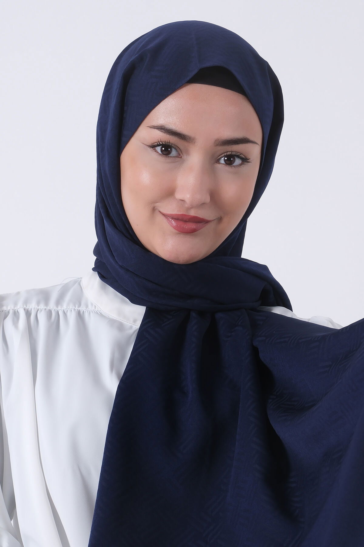 V-2 Eylül Jakar Şal