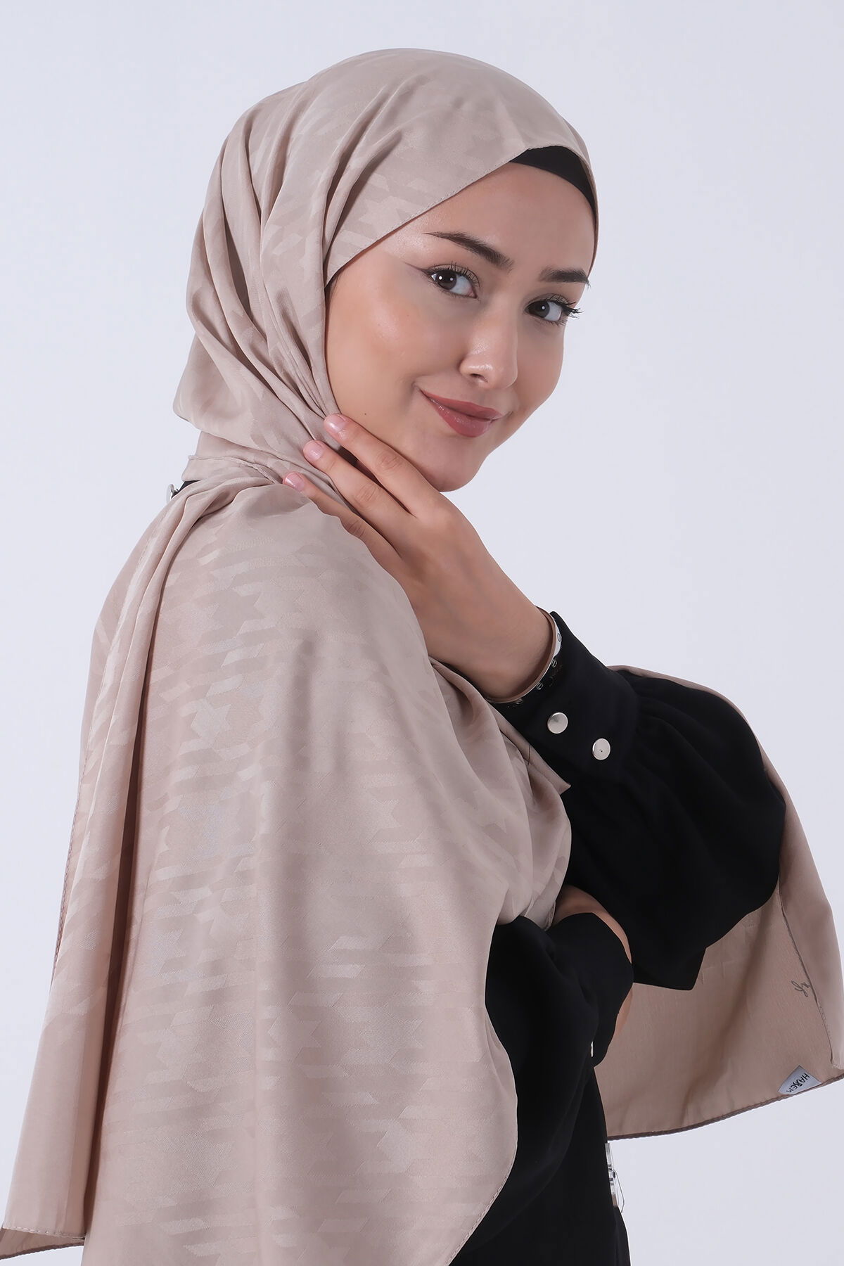 V-21 Miray Jakar Şal
