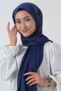 V-3 Miray Jakar Şal - Thumbnail
