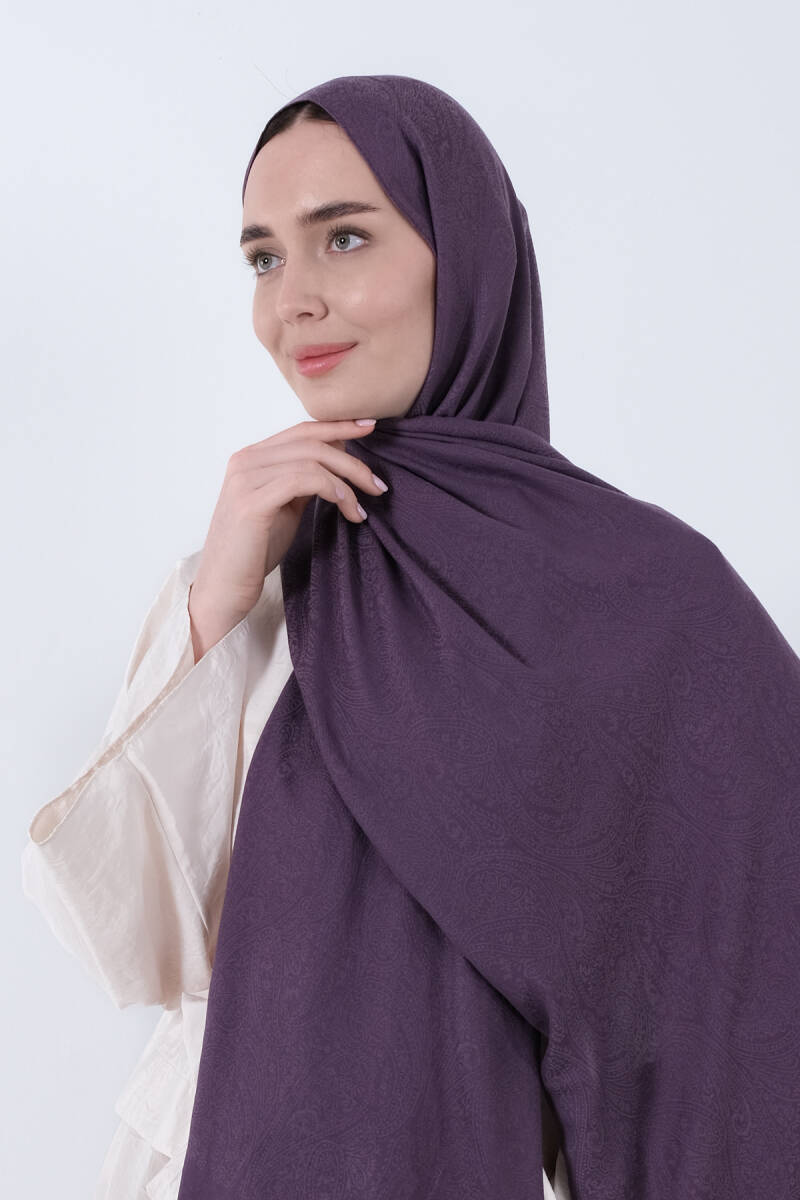 V-33 Zümra Şal - harem