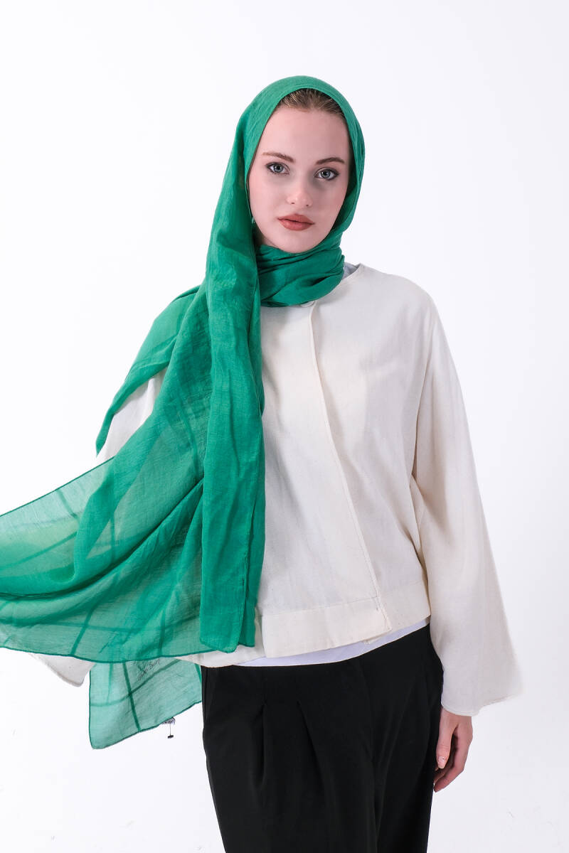 V-35 Nil Şal 