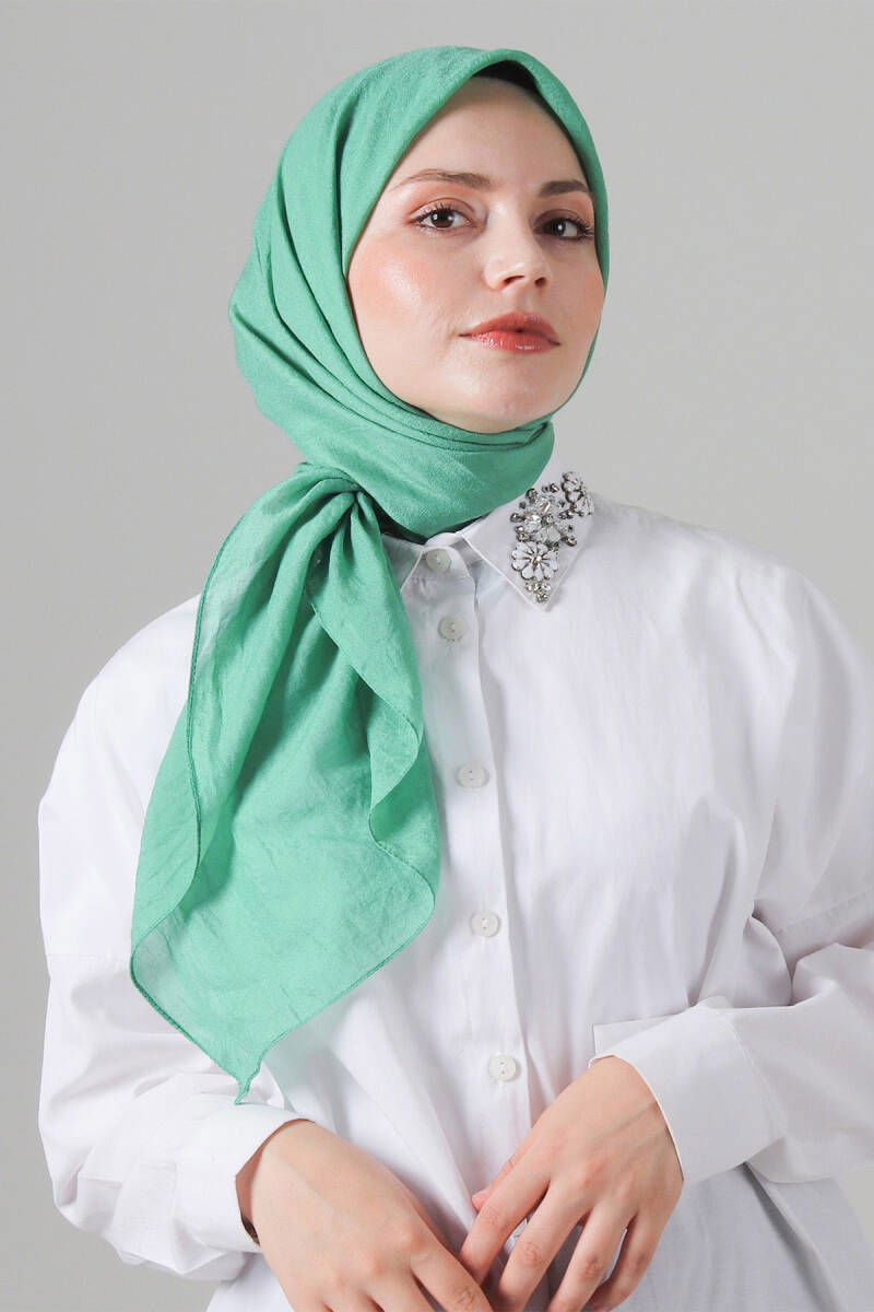 V-36 Eva Koton Eşarp 