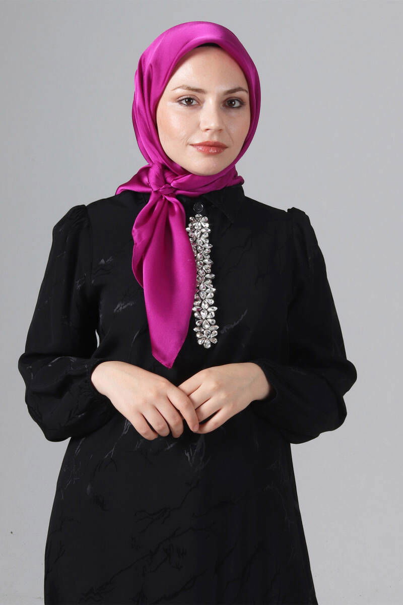 V-37 Como Saten Eşarp - harem