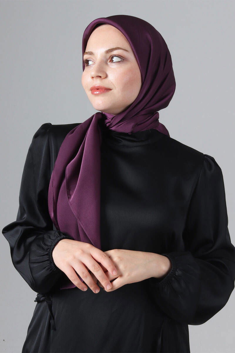 V-41 Como Saten Eşarp - harem