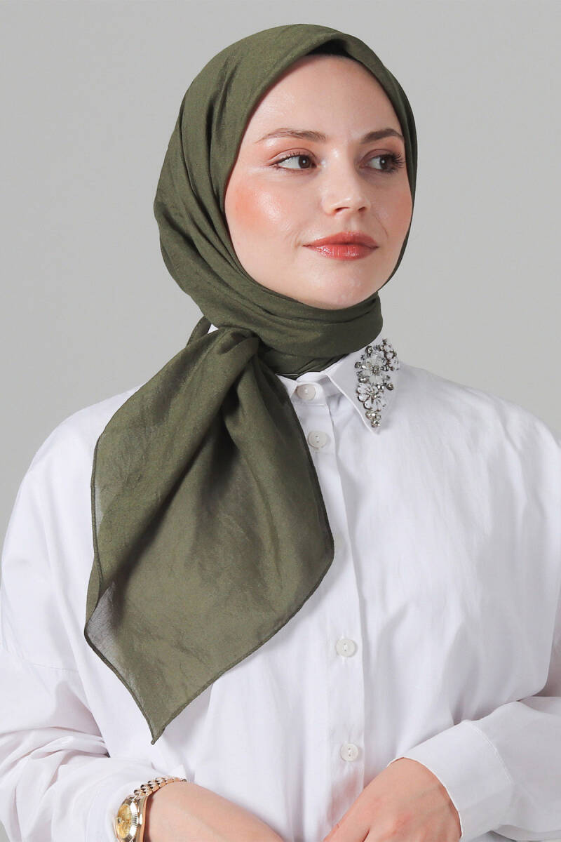 V-45 Eva Koton Eşarp 