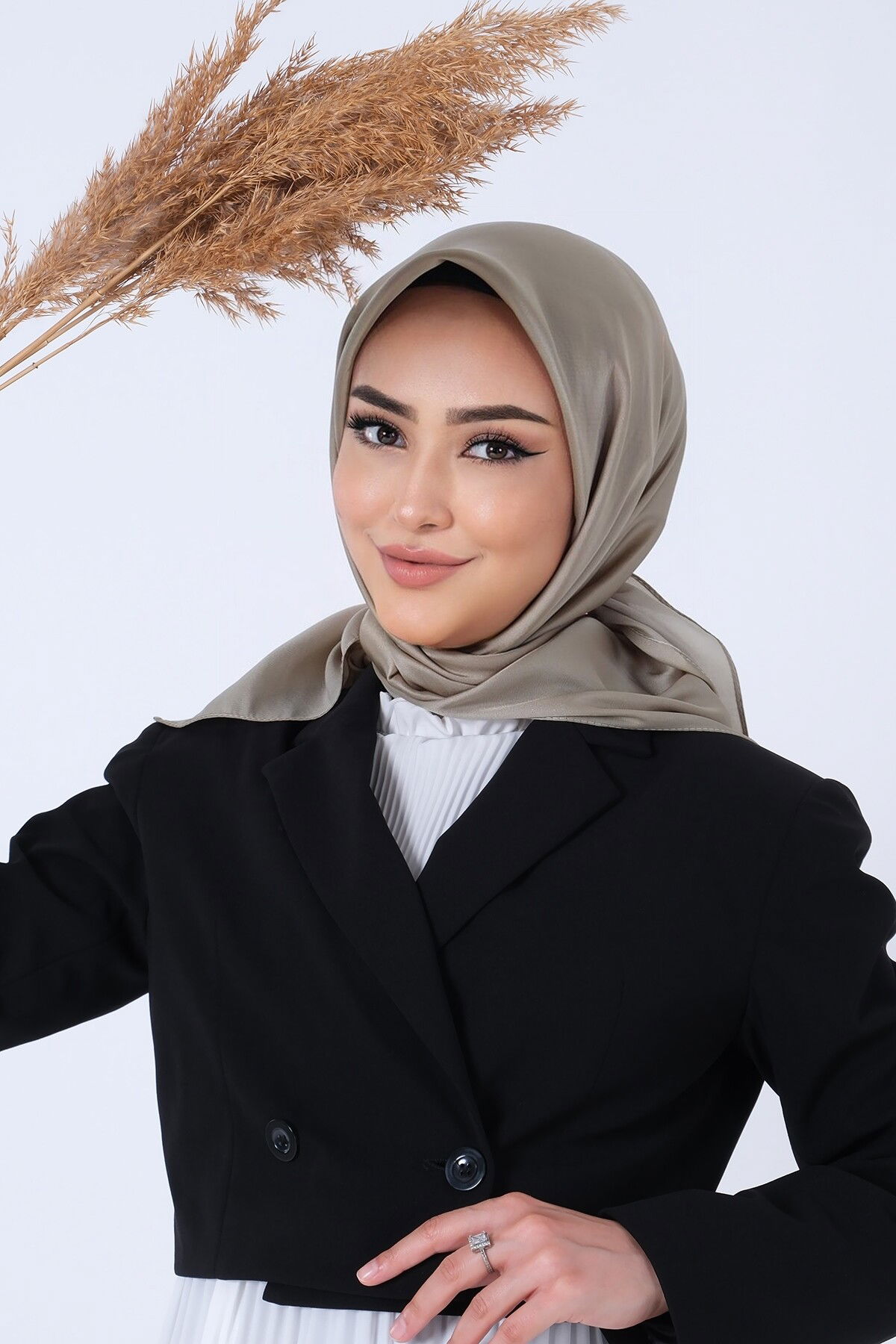 V-47 Kristal Saten Eşarp - 4