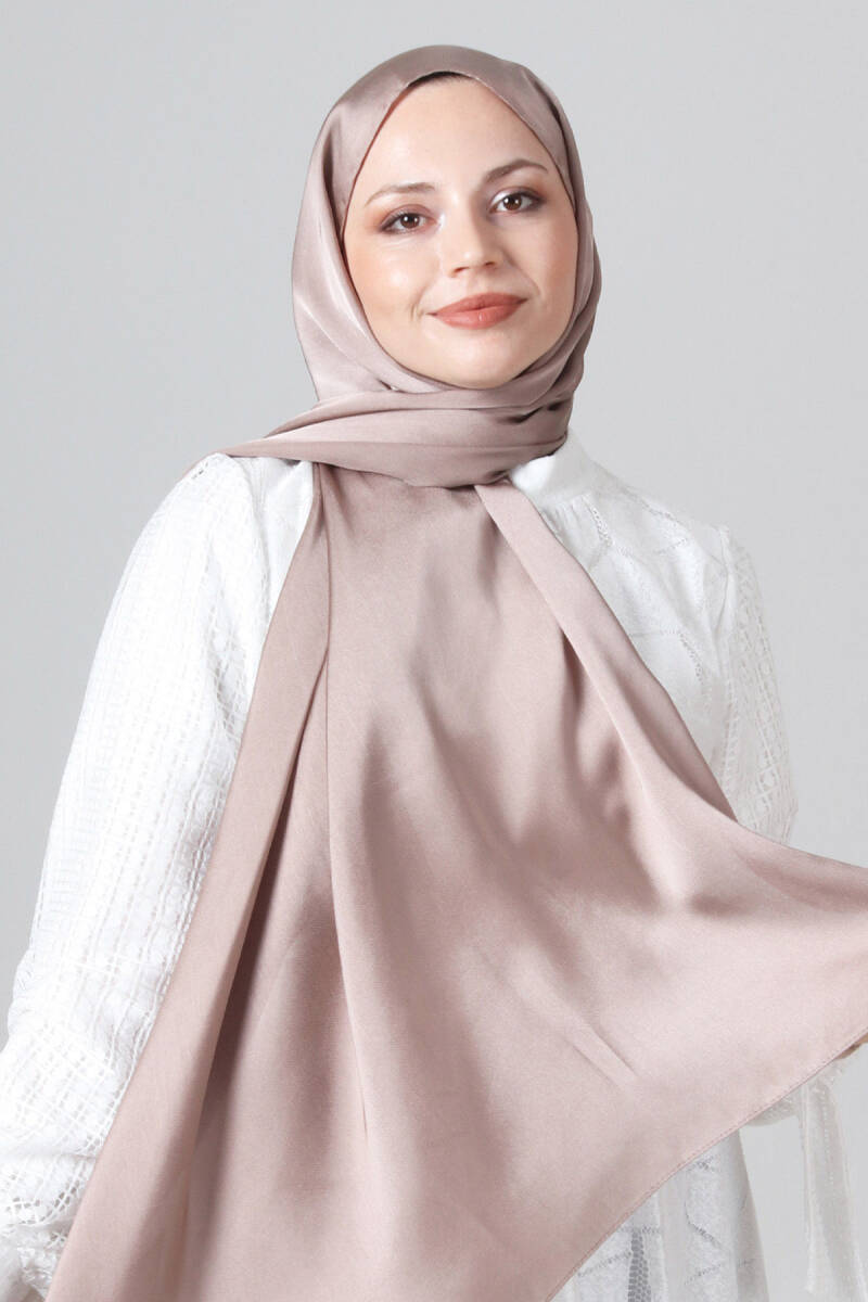 V-68 Como Saten Şal - harem