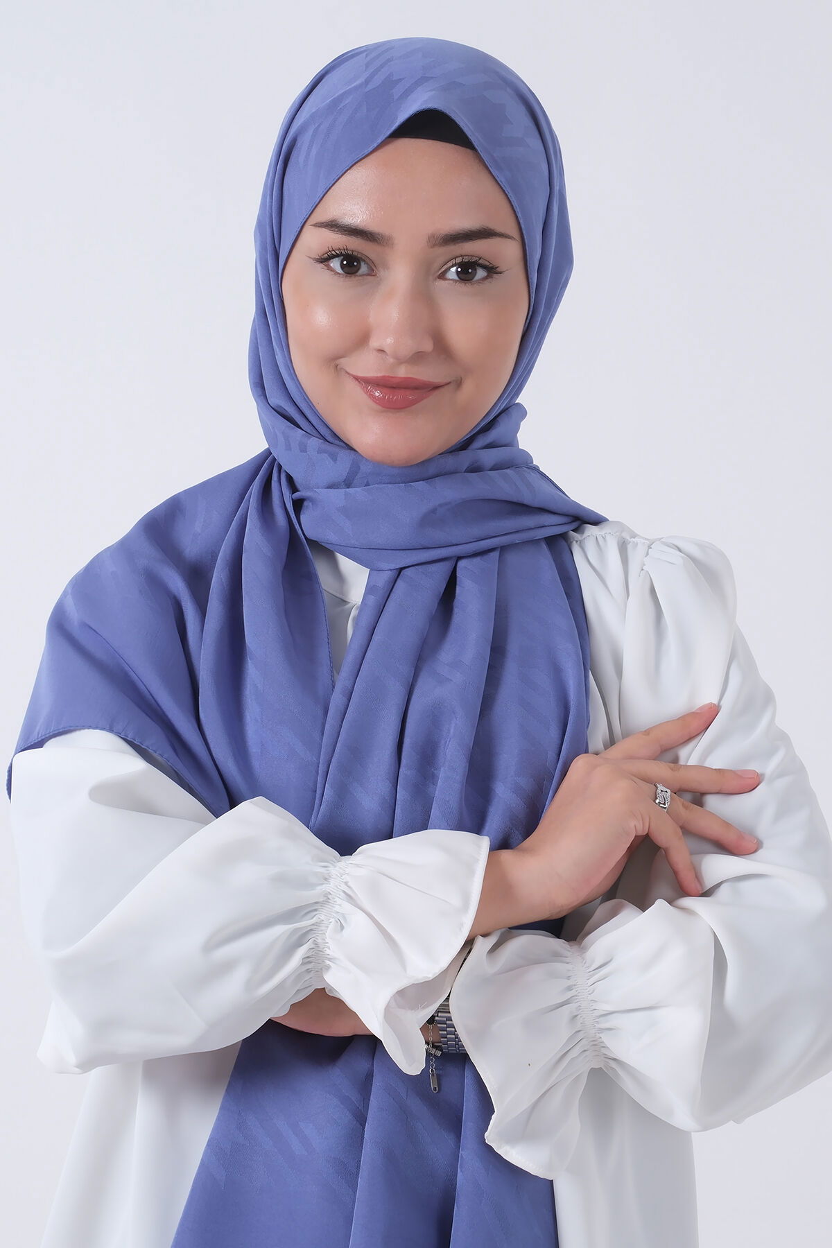V-7 Miray Jakar Şal