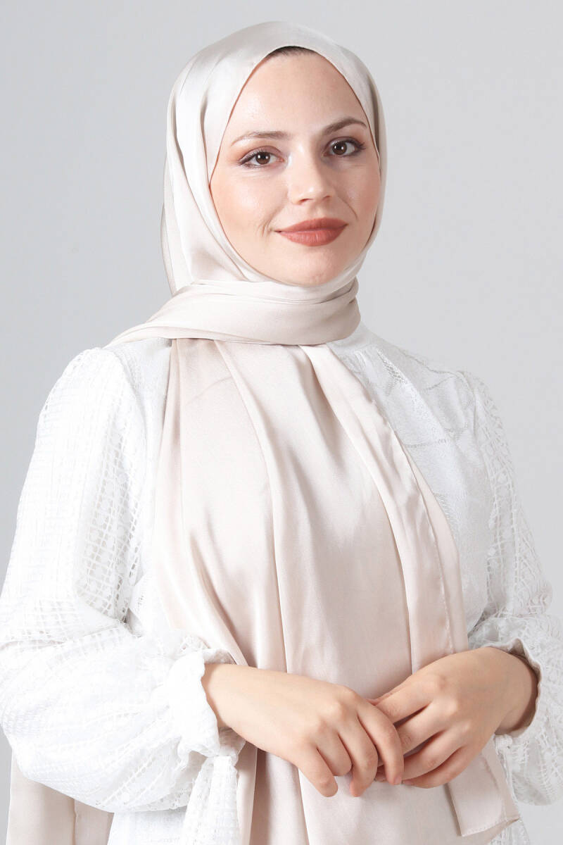 V-76 Como Saten Şal - harem